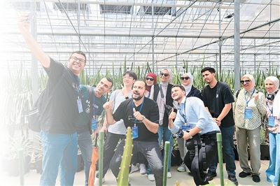 外媒积极评价全球发展倡议五周年——全球发展倡议务实可行、广受欢迎
