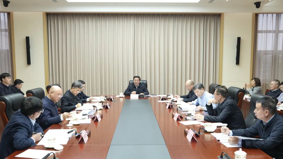 农业农村部召开科技创新领导小组会议强调 加快农业关键核心技术攻关 推进高水平农业科技自立自强