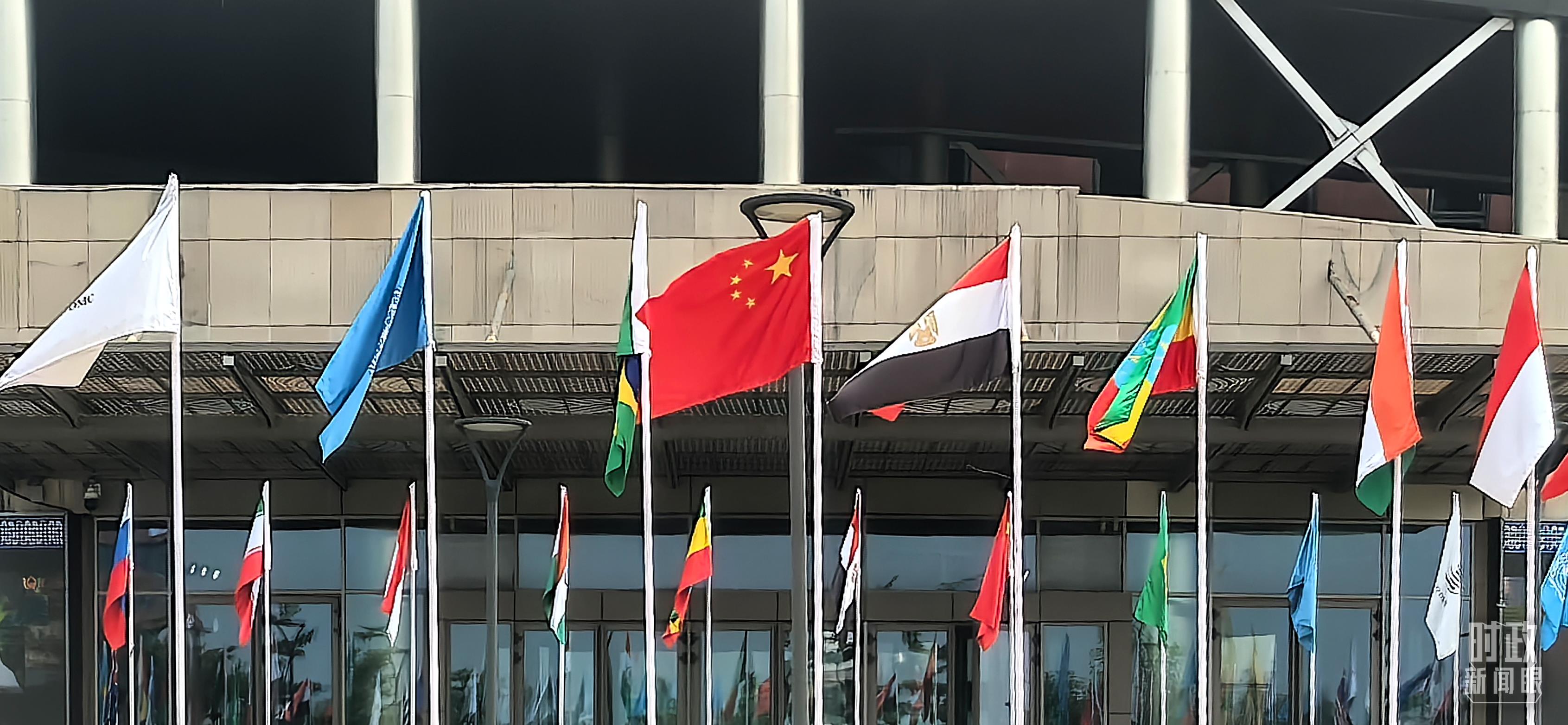 为推动“大金砖合作”高质量发展定向领航——习近平主席在金砖国家领导人第十八次会晤上的重要讲话引发国际人士热烈反响
