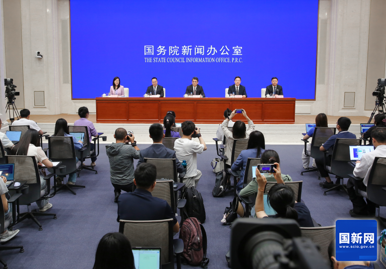 国新办举行新闻发布会 介绍东西部协作工作进展成效