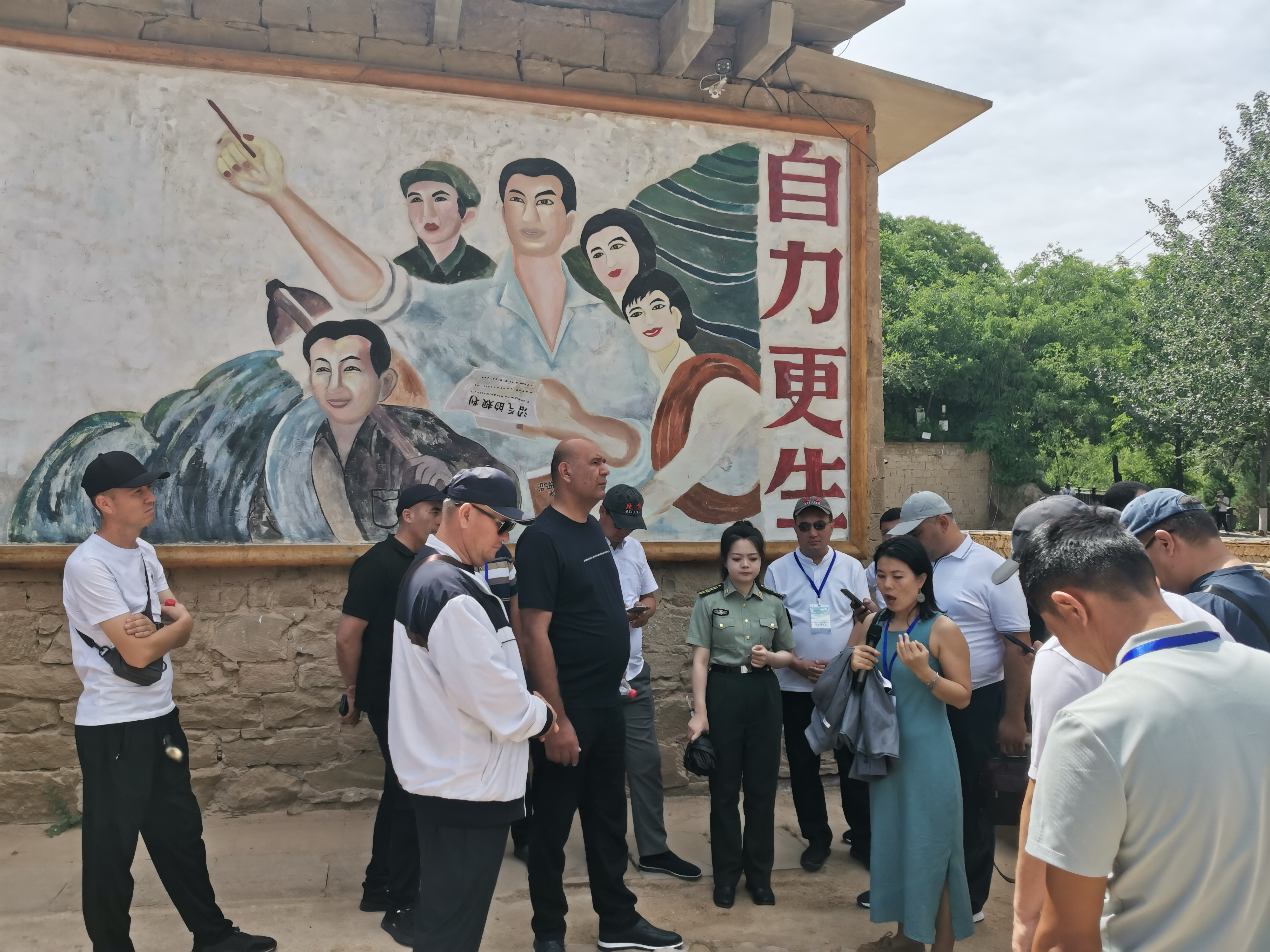 乌兹别克斯坦减贫与乡村发展研修班在华举办